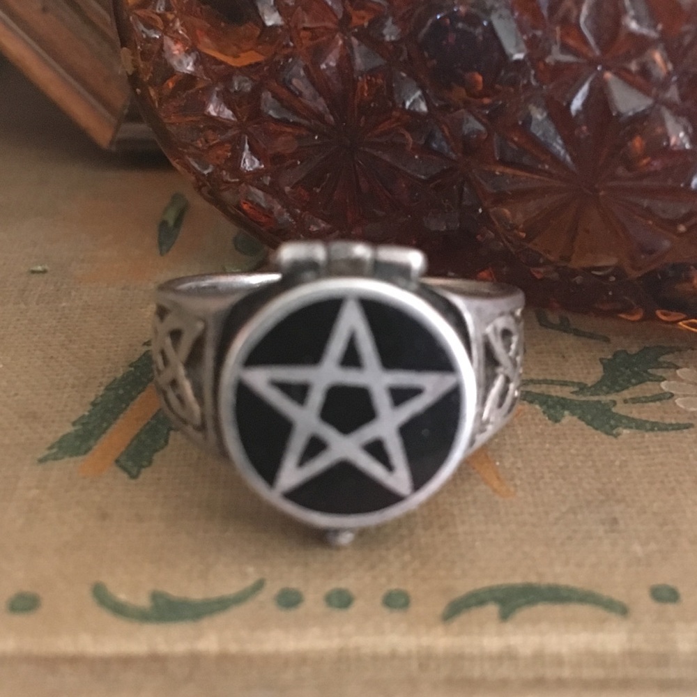 Vintage Poison Ring